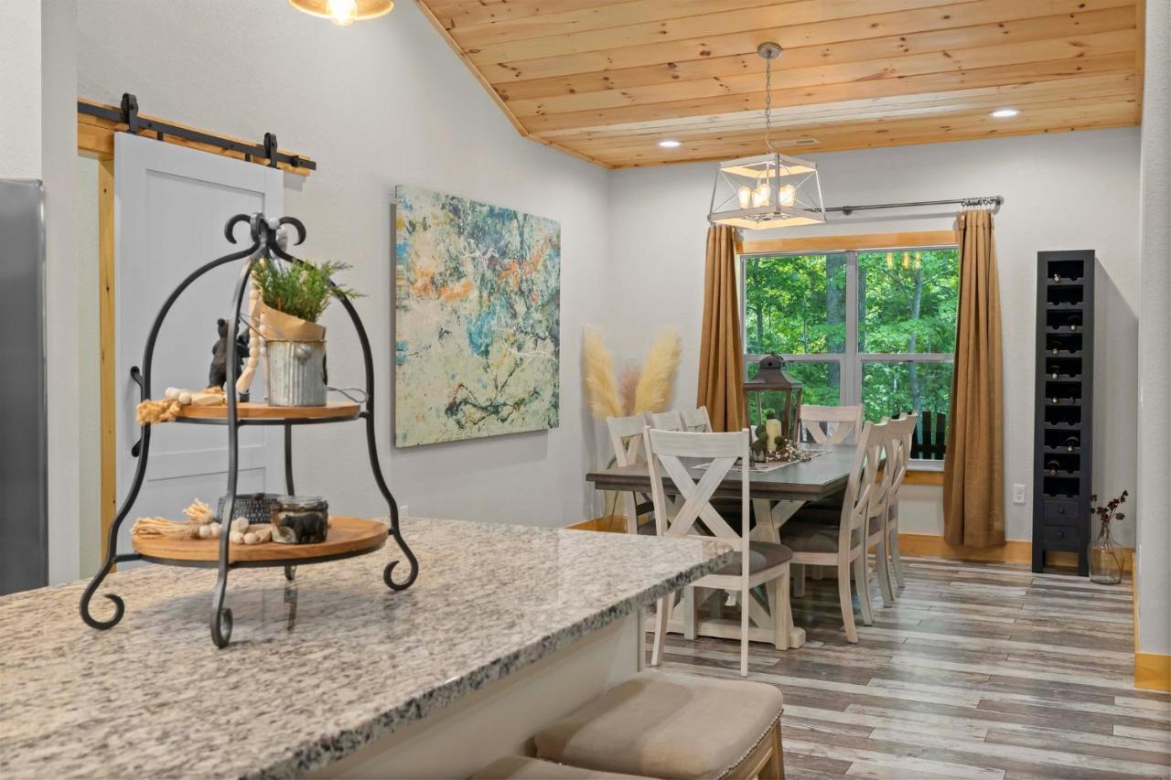 Stunning Views, Superb Atmosphere, Modern Amenities, In The Middle Of Nature Bryson City Exterior foto
